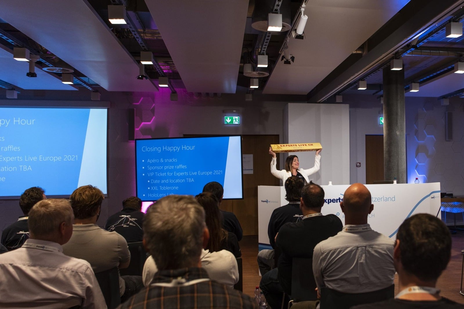Experts Live event